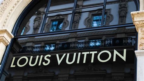 louis vuitton store robbed